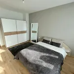 Comfy & Stylish Apartment *